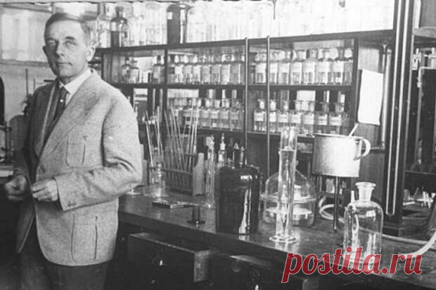 Наш организм слишком закислен. Вот что делать, чтобы защититься от рака! - Народная медицина - медиаплатформа МирТесен Есть много людей, которые не согласны с общепринятой медицинской теорией возникновения рака. Среди них — немецкий биохимик, доктор и физиолог, лауреат Нобелевской 1931 года Отто Варбург. Этот великий ученый не уставал повторять, что причина развития рака — острый дефицит кислорода в организме!