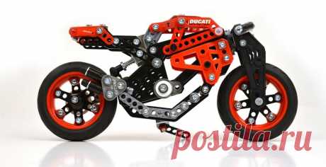 Модельный ряд мотоциклов Ducati пополнился необычным байком - Meccano Monster 1200 S - UINCAR