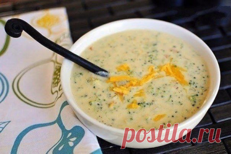 Суп-пюре из брокколи с сыром