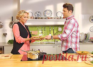 Выпуск №84. Гость программы - Марика - Рецепты приготовления блюд из программы  Салат с тунцом «Нисуаз» с яйцом пашот