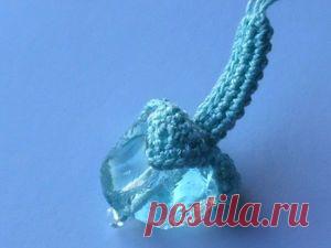Вяжем крючком декоративный элемент — ягодку с аквакварцем - Ярмарка Мастеров - ручная работа, handmade