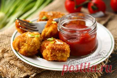 Наггетсы как в Макдональдсе: рецепт с пошаговыми фото В домашних условиях не сложно приготовить вкусные куриные наггетсы совсем, как в Макдоналдсе. Рецепт с пошаговыми фото в этом вам поможет.