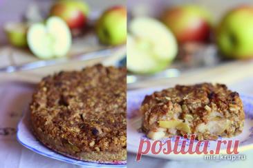 Овсяный пирог с яблоками и корицей
