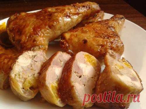 Божественно вкусные фаршированные куриные окорочка.
