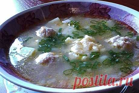 Один из вкуснейших шедевров Украинской кухни!
&quot;Суп с галушками и фрикадельками&quot; Рецепт на сайте...