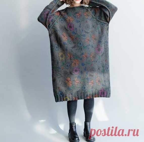 Women Oversized Loose Sweater coat dress 【Fabric】 Cotton 【Color】 Purple, dark gray 【Size】 Shoulder width is not limited Shoulder + sleeve length 72cm/ 28 Bust 134cm/ 52 Length 97cm/ 39   Have any questions please contact me and I will be happy to help you.