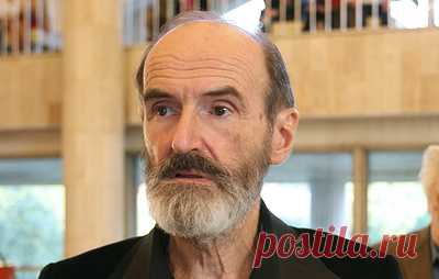 ТАСС: прощание с Эриком Булатовым пройдет 14 ноября в Париже. Дата похорон пока неизвестна, рассказал источник