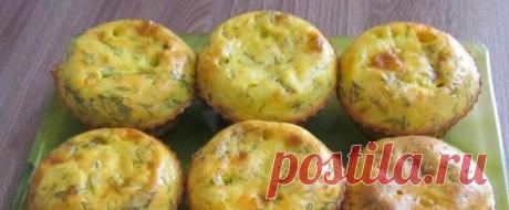 Кексы плавленные сырки, зелень. Сытный вкусный завтрак для семьи.
