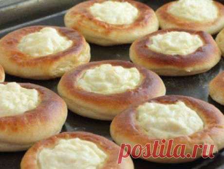Самые вкусные рецепты: Ватрушки с творогом