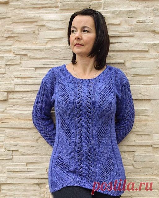 Удлиненный пуловер красивым узором спицами 
Удлиненный пуловер ажурными полосами


Размер: 46-48.
Вам потребуется:
450 г пряжи (70% полиакрил, 30% шерсть; 50 г/125 м); спицы №4, крючок №3.
Платочная вязка:лиц. и изн. ряды вязать лицевыми.
Ажур…