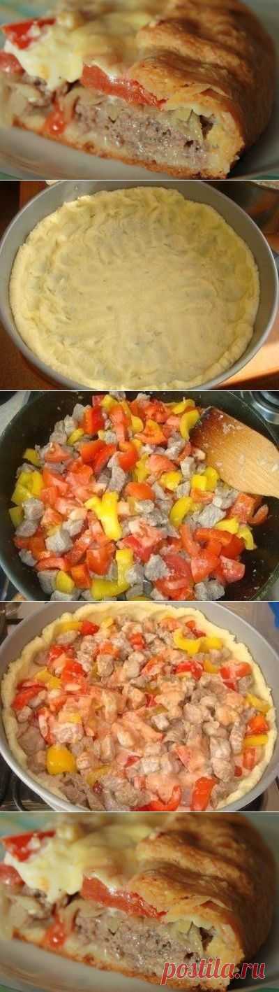 Открытый мясной пирог с картофельным тестом