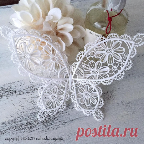 GM! I finally finshed the butterfly last night.
#paperart #papercut #paperartist #papercutart #papercutout #papercutting #papercutartist #papersculpture #paperartistcollective #artwork #handcut #handcutting #interior #intricate #butterfly #white