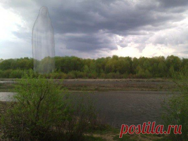 Школьник сфотографировал образ Божьей Матери - СМИ - Ольга — я.ру