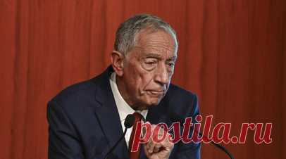 Президент Португалии отправил в отставку кабмин страны из-за коррупции. Президент Португалии Марселу Ребелу ди Соуза решил отправить действующее в стране правительство из-за коррупционного скандала вокруг ушедшего ранее с должности премьер-министра страны Антониу Кошты. Читать далее