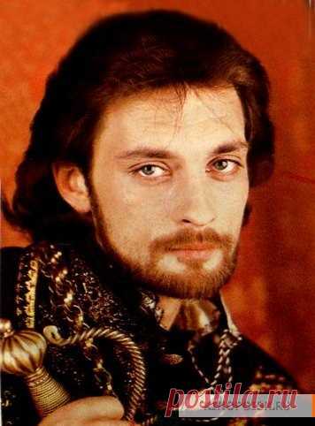 Александр Домогаров