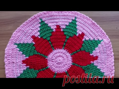 Красивая салфетка, подставка под горячее