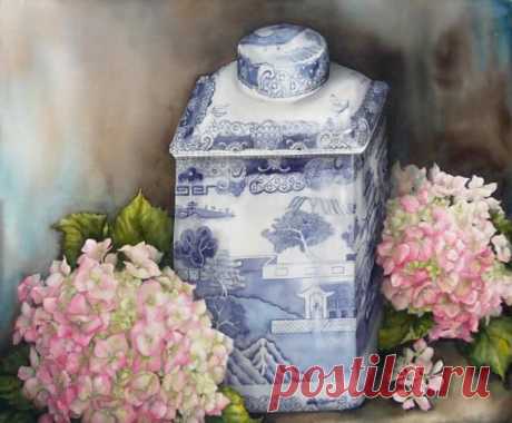 Старый чайница с гортензий | Ева Бройер арт-дилер