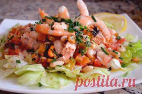 Салат из морепродуктов и белой фасоли (Ensalada marinera de alubias blancas)