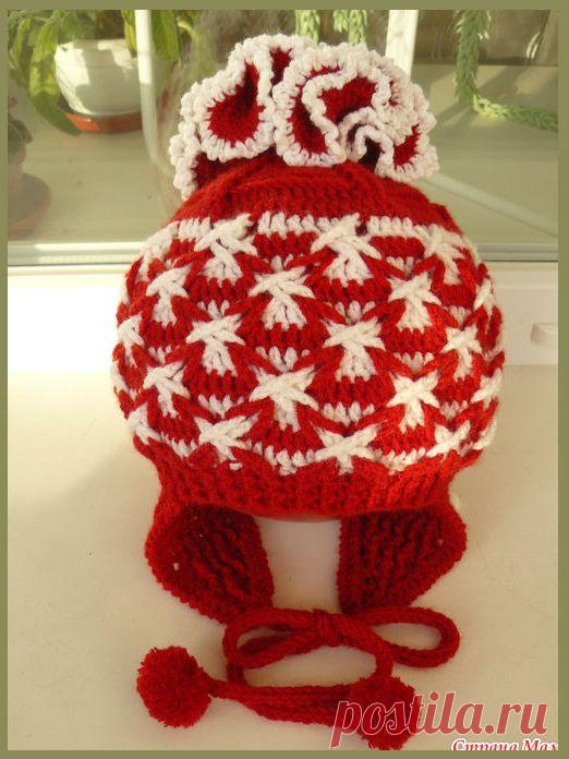 Детская шапочка связанная рисунком 