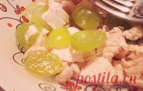 САЛАТ С КУРИЦЕЙ И ФРУКТАМИ / Западло