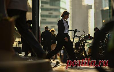 А дома лучше: почему Москва подходит для молодежи больше городов ЕС?. Москва во многом опережает города Европы — и экспаты это подтверждают. По каким особенностям столицы скучают молодые иммигранты в Мюнхене, Амстердаме и Берлине? И почему Москва так привлекательна для молодежи? Читайте в материале ТАСС