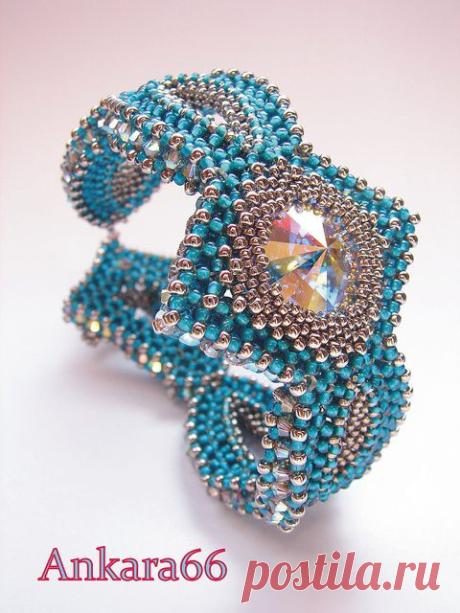 Diseño de Marcia DeCoster | Jewelery &amp; Beads