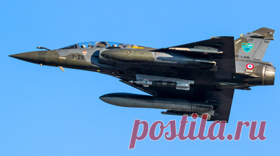 AgoraVox: передача Mirage 2000 Украине дорого обходится Франции. Передача Киеву истребителей Mirage 2000 наносит ущерб оборонному потенциалу Франции. Такое мнение выразил обозреватель AgoraVox Патрис Браво. Читать далее