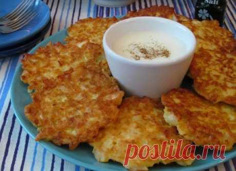 Капустные оладьи с сыром - из разряда "быстро, просто, экономно и вкусно"!
