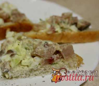 Бутерброды с рубленой сельдью