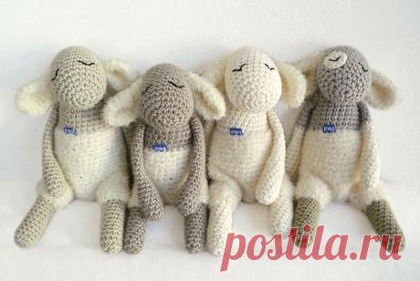 Spielzeug / Kuscheltier / Unschulds-Lamm mit Fussel-Po от eineIdee