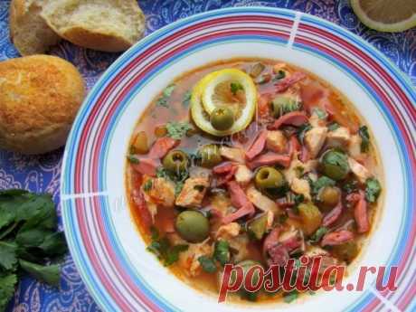 Идеально! Сборная солянка с колбасой и курицей — Вкусные рецепты