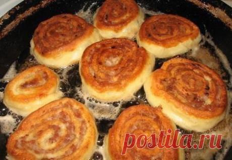 Шанежки с мясом и творогом.