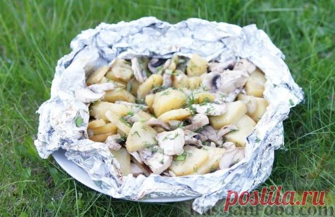 Рецепт: Картошка с грибами, в фольге (на мангале) на RussianFood.com