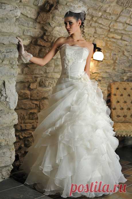 Свадебные платья