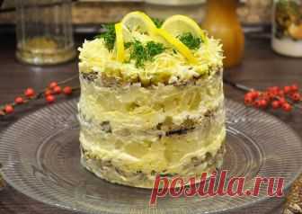 Слоеный салат со шпротами на новогодний стол 2018 Автор рецепта Home & Kitchen - Cookpad