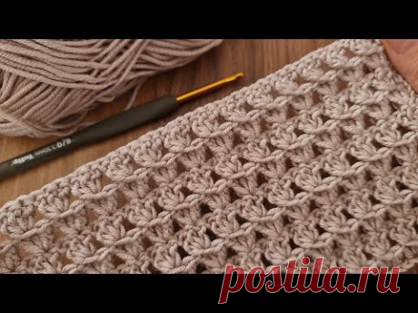 Очень простая схема вязания детского пледа крючком для начинающих.