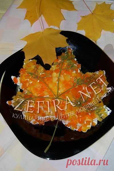 Салат с курицей и перцем 
Кленовый лист