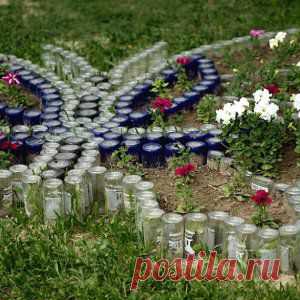 Усадьба | Своми руками : Клумбы из стеклянных бутылок – делаем сами