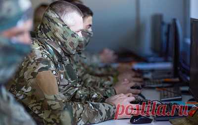 ВС РФ "Рубиконом" уничтожили бронемашину ВСУ на курском направлении. Средства объективного контроля зафиксировали прямое попадание по боевой бронированной машине