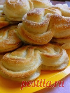 Лучшие кулинарные рецепты : Плюшка сахарная