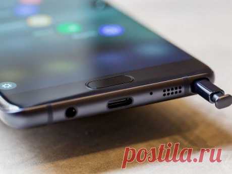 Samsung Galaxy Note 7 из новых партий будет иметь опознавательный знак на коробке Ранее компания Samsung начала отзывать смартпэды Galaxy Note 7 из-за проблем с аккумулятором и бесплатно менять устройства на новые. В связи с этим производитель решил начать отмечать модели, которые были выпущены позже и являются полностью безопасными для использования. На коробках таких смартфонов на штрих-коде будет находиться небольшой чёрный квадрат, а возле него будет круглая наклейка с голубой буквой S…