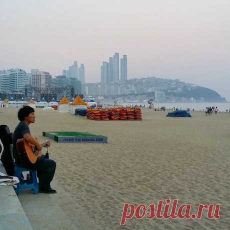 Пляж Хэундэ
#Пусан #Busan #부산 
#Корея #Korea #SouthKorea #한국 #ig_korea #ig_busan #ig_asia_ #впусане #koreatrip #koreatrip2015 #travelKorea