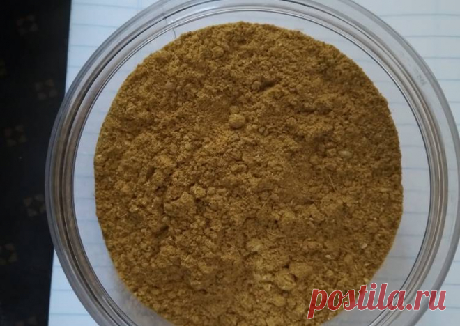 Смесь специй, подходящая для многих блюд.