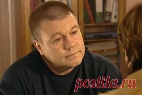 SHOT: коммунальщики судятся с «Дукалисом» Сергеем Селиным из-за долгов. На одном из объектов недвижимости, принадлежащих актеру, накопились долги.