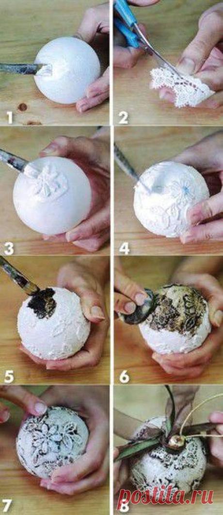 Learn How To Make A Lace Christmas Decoration - Find Fun Art Projects to Do at Home and Arts and Crafts Ideas | Find Fun Art Projects to Do at Home and Arts and Crafts Ideas