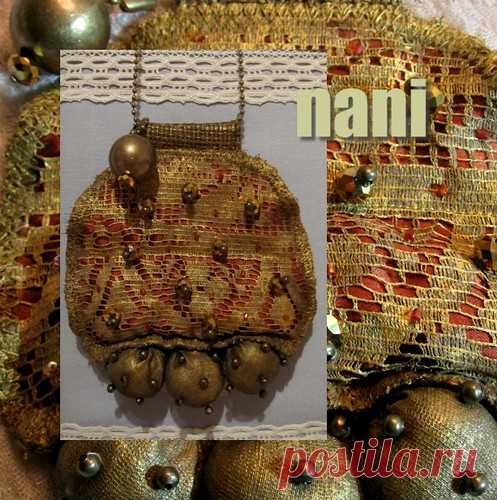 Este colgante me recuerda a la Edad Media | Encaje antiguo d… | Flickr