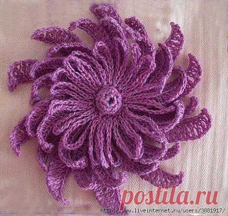 Объемный цветок крючком от CROCHET.