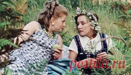 - А если меня что-нибудь спросят? Я ляпну.
- И ляпай. Но ляпай уверенно. Это называется точкой зрения.

Москва слезам не верит