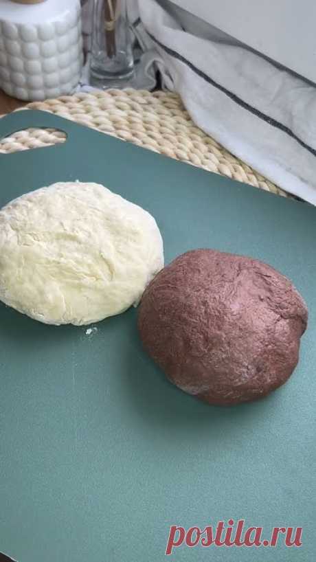 Вареники-зебра с вишней 🍒Очень вкусные, сочетание шоколадного теста и вишни- это любовь ❤️🔥И рецепт теста на кефире очень удачный, сохраняйте 📌.✔️Ингреди...