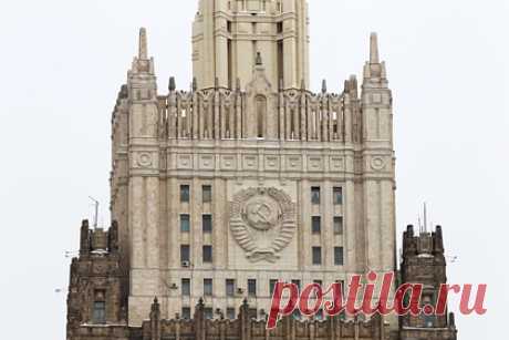 МИД раскритиковал националистические заявления нового министра в Казахстане. Националистические заявления нового министра информации и общественного развития Казахстана Аскара Умарова неприемлемы, заявили в МИД России. При этом отмечается, что Россия считает назначение Умарова внутренним делом Казахстана. «Руководство страны настроено на укрепление связей с РФ», — заявили в МИД.